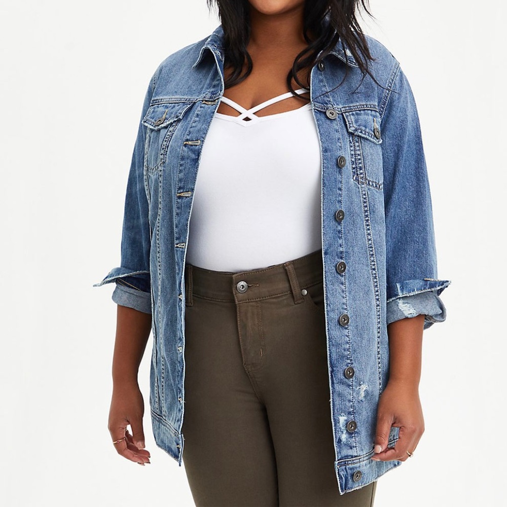 NWOT Torrid Medium Wash Longline Distressed Denim Jacket 1X